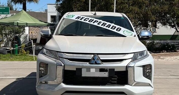 Vehículo robado en Las Condes fue recuperado por Carabineros en Alto Hospicio
