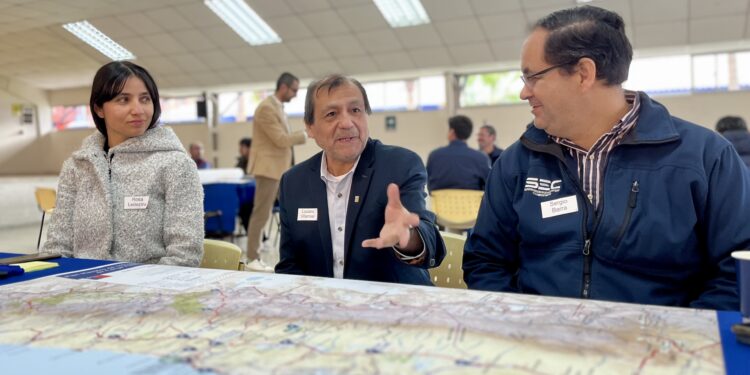 Efectúan exitoso Taller de Electromovilidad en Iquique