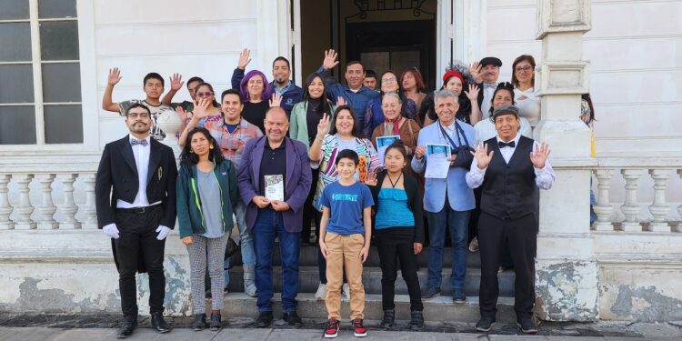 Desde Camiña hasta Iquique: Fucoa entregó premios a ganadores de concurso sobre Poesía y Cuento