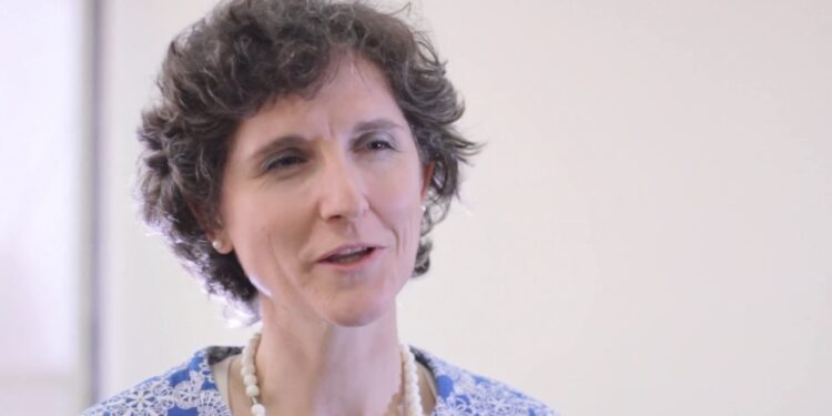 Todo está Relacionado, por Dra. Esther Gómez de Pedro*