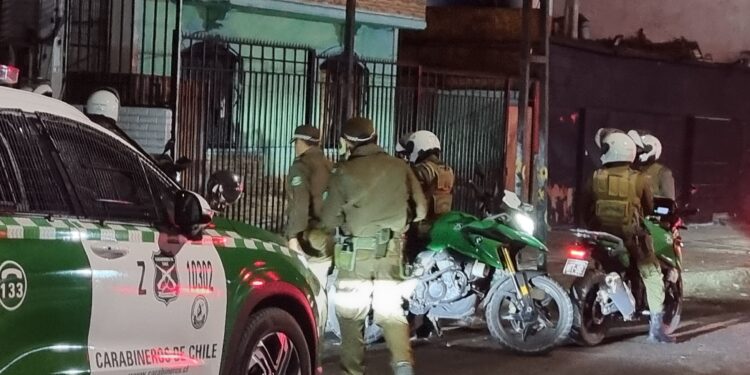 Incautación de drogas, cigarrillos de contrabando, alcohol y 28 detenidos en ronda regional preventiva de Carabineros