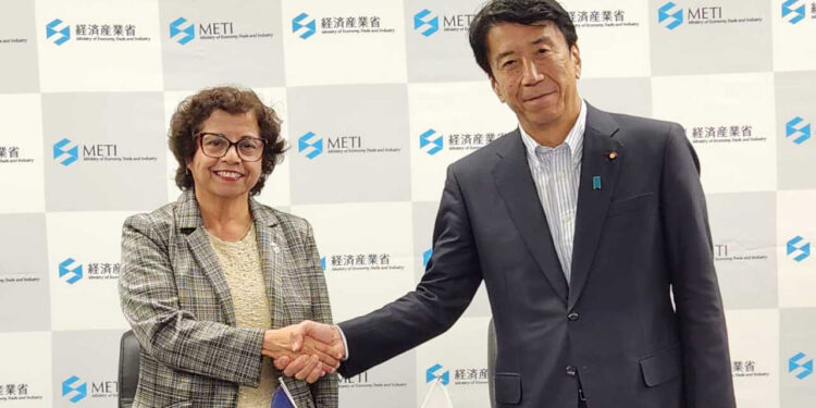 Con foco en litio e inversión: Ministra de Minería culmina gira por Asia con firma de acuerdo con Japón