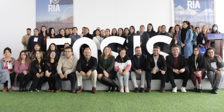 Más de 100 emprendedoras participaron en Taller de Inicio de Programa Emprendamos Semilla de FOSIS Tarapacá