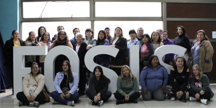 Con 40 emprendedoras inició el Programa Emprendamos Feria en Tarapacá