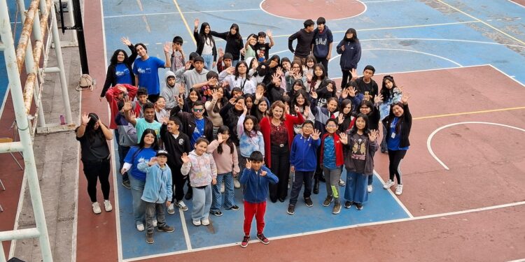 130 estudiantes de Tarapacá aprenden inglés en campamento Mineduc