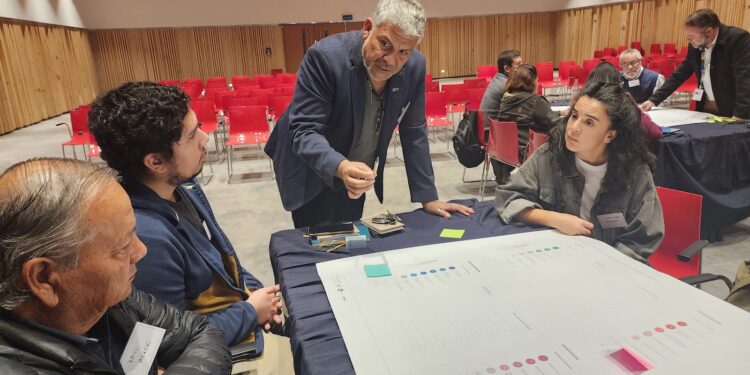 Actores del sector silvoagropecuario local debatieron sobre la Estrategia Regional de Innovación Agraria