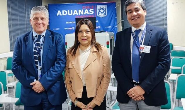 Aduanas, SII y Tesorería Tarapacá refuerzan trabajo conjunto