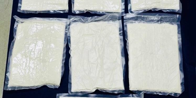 PDI Arica detuvo a imputado por tráfico de drogas en Aeropuerto Chacalluta