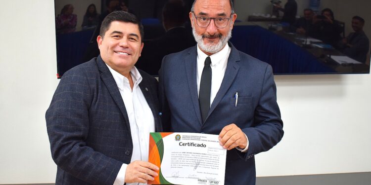 Curso de portugués como parte de alianza entre UNAP, UFGD de Brasil y Gobierno Regional de Tarapacá