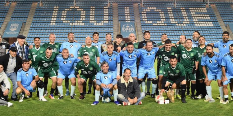 Deportivo Genchi, enfrentó a los históricos de Deportes Iquique