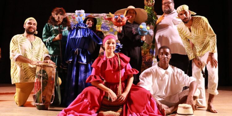 Teatro Expresión de Iquique organiza la “IV Mancomunal Teatral Iberoamericana, Avísale, 2024”