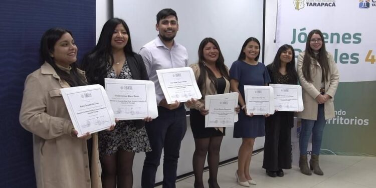 Jóvenes Rurales 4.0 certifica en innovación social a más profesionales tarapaqueños