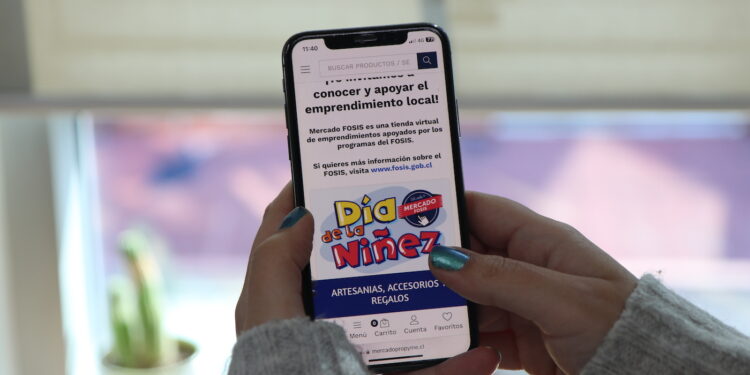 Mercado FOSIS: Apoya el emprendimiento y regala sonrisas en el Día de la Niñez