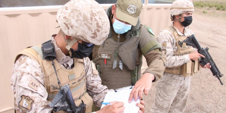 Dos militares resultaron heridos tras un enfrentamiento con migrantes en área de Colchane