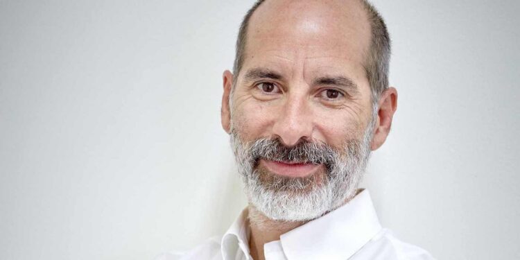 De “los palomillas” a la infancia vulnerada, por Juan Cristóbal Romero