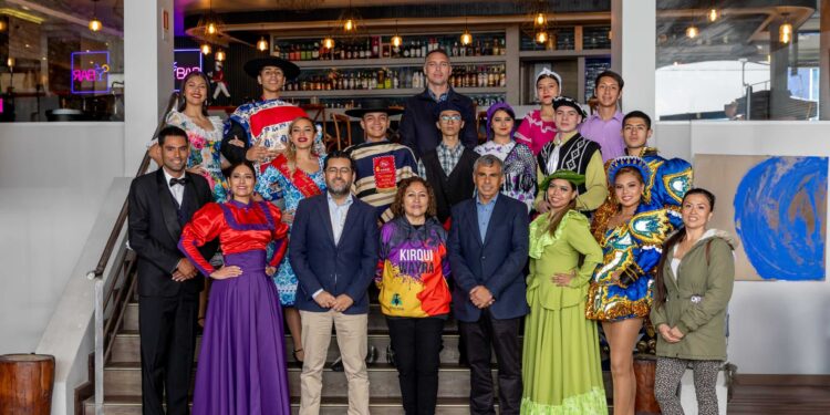 El folklore llega al Arena Cavancha con agrupaciones de danza de la macrozona norte