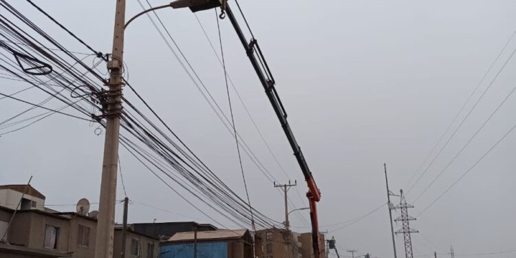 CGE Anuncia Trabajos de Mantenimiento Programados para Mejorar la Red de Distribución Eléctrica en sector El Boro