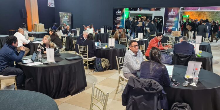 Con masiva asistencia de público y participación de empresas locales finalizó el 9° Congreso Internacional de Minería de Tarapacá CIMIT 2024