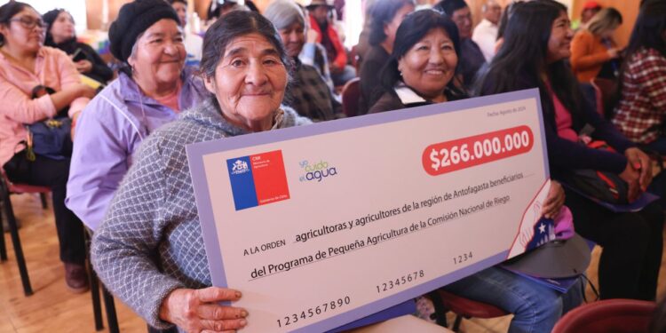 Entregan bonificaciones de riego por más de $800 millones a la pequeña agricultura de San Pedro de Atacama y Calama