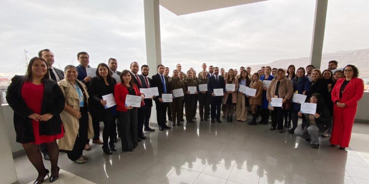Corte de Iquique realiza jornada de formación de monitores en infancia y adolescencia migrante