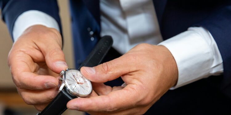 Cambio de hora: Consejos para adaptarnos al horario de verano