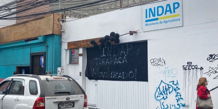 Funcionarios de INDAP Tarapacá están movilizados hoy y mañana por déficit de dotación