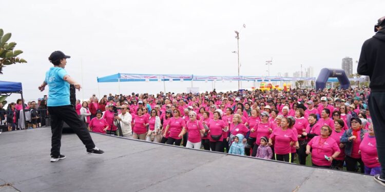 «Desafiando Agosto»: Masiva participación de personas mayores en Corrida Ariel Standen