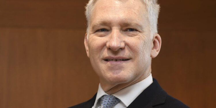 La regulación de la Inteligencia Artificial en Chile debe compatibilizar los derechos con la innovación