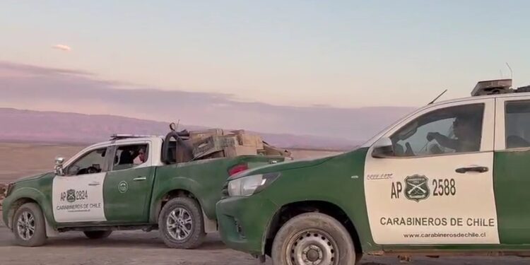Carabineros encontró acopio de cigarrillos de contrabando en medio del desierto
