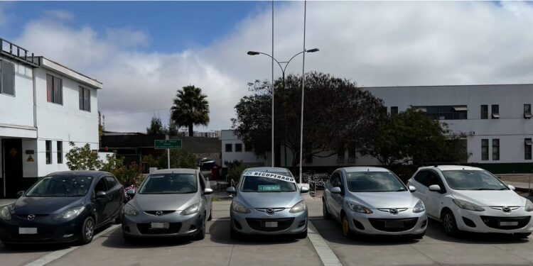 Carabineros recuperó cinco vehículos con encargo por robo en Alto Hospicio