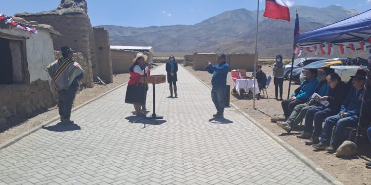 Comunidad de Aravilla se suma a través del Minvu Tarapacá Programa Pavimentos Participativos