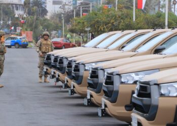 Diez camionetas se suman al desarrollo de un sistema de frontera en Tarapacá
