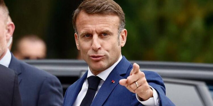 Francia estrena nuevo gobierno con un giro a la derecha