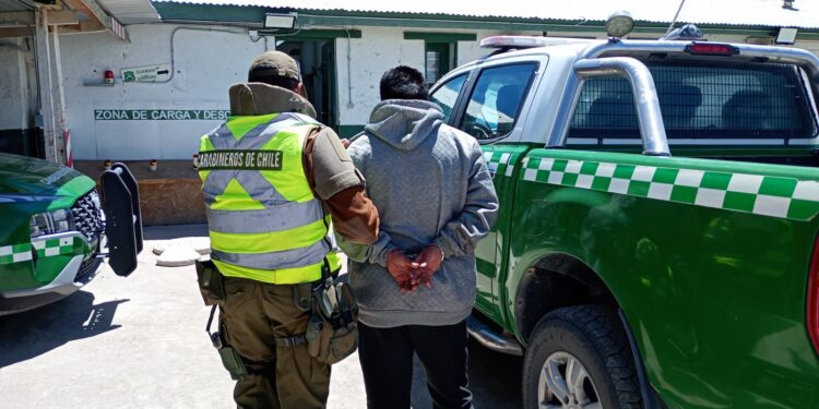 Hombre con orden de detención por abuso sexual fue detenido por Carabineros
