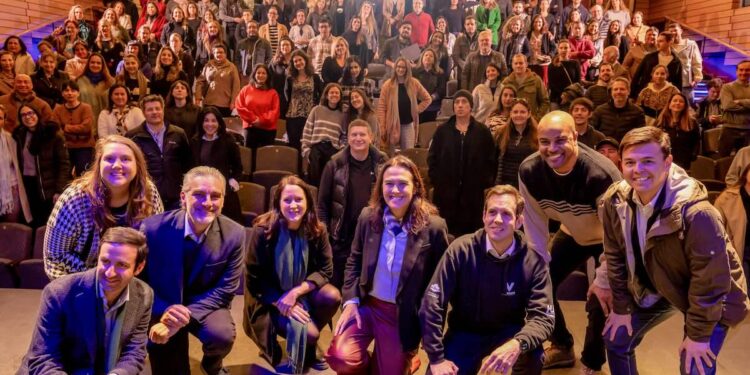 G100 celebra 6 años de existencia con la edición n° 100 del campeonato nacional de emprendimiento Nada Nos Detiene