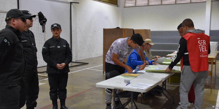 Elecciones y municipales en centros penitenciarios de Tarapacá