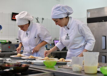 A todo sabor: Gastronomía de Santo Tomás Iquique celebró su semana con sabrosas actividades