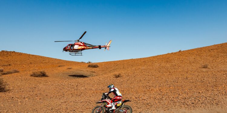 Nacho Cornejo compañero modelo del nuevo Campeón Mundial de Rally Cross Country FIM
