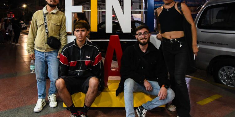 FINTDAZ: Un lleno total en la función de “Yeguas Sueltas” en Iquique