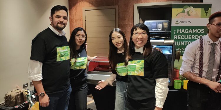 Emprendedores ariqueños participaron en encuentro nacional de impresión 3D