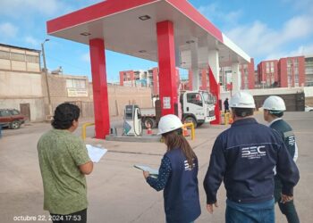 SEC Tarapacá fiscaliza calidad de combustibles que se expende en la comuna de Alto Hospicio