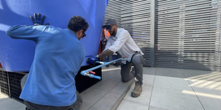 Aguas del Altiplano mantiene habilitados 68 puntos de distribución de agua potable