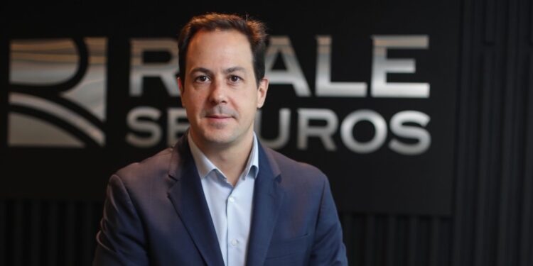 Proyectos chilenos de impacto social participan en concurso internacional que premia con 10 mil euros