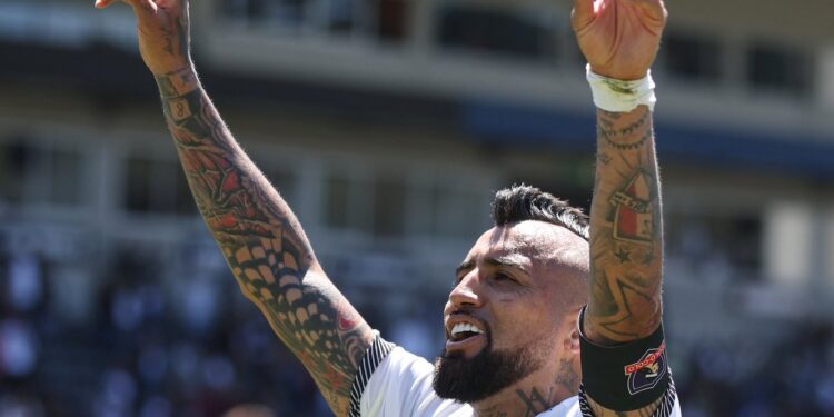 Colo Colo está a un punto del líder Universidad de Chile en Campeonato Itaú 2024