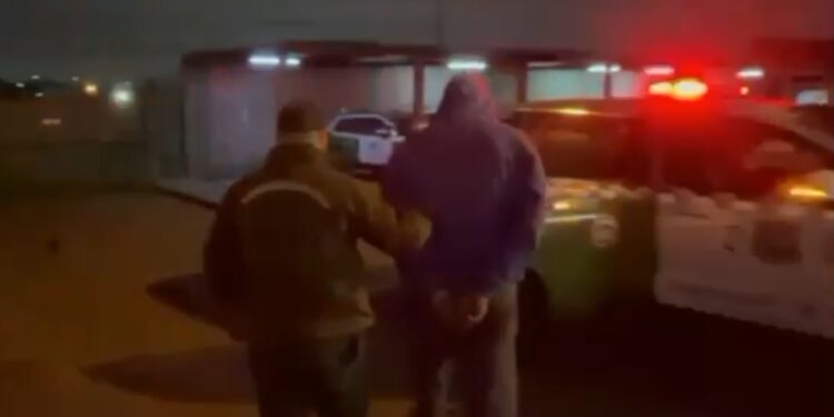 Detenido por homicidio frustrado: Habría golpeado con un martillo a hombre en situación de calle