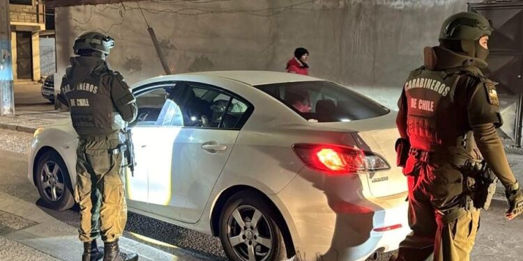 Ocho detenidos y más de cien fiscalizaciones en rondas preventivas en Alto Hospicio