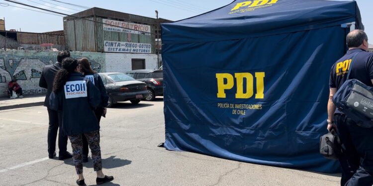 PDI investiga homicidio de hombre que fue apuñalado en sector Asocapec