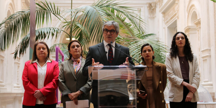 Pacto Fiscal: Gobierno anuncia indicaciones a proyectos de Ley de Concesiones Marítimas y Patrimonio Cultural
