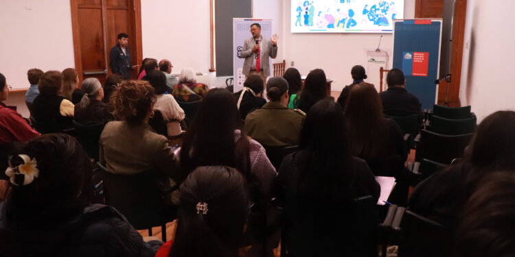 Dirigencias sociales participaron de diálogo sobre copago cero y pago de pensiones de alimentos