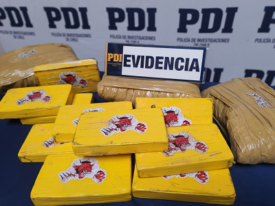 Nuevo golpe al tráfico de drogas: conductor de camión fue detenido con 133 kilos de marihuana y cocaína